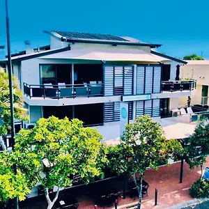 Apartahotel Byron Quarter ****