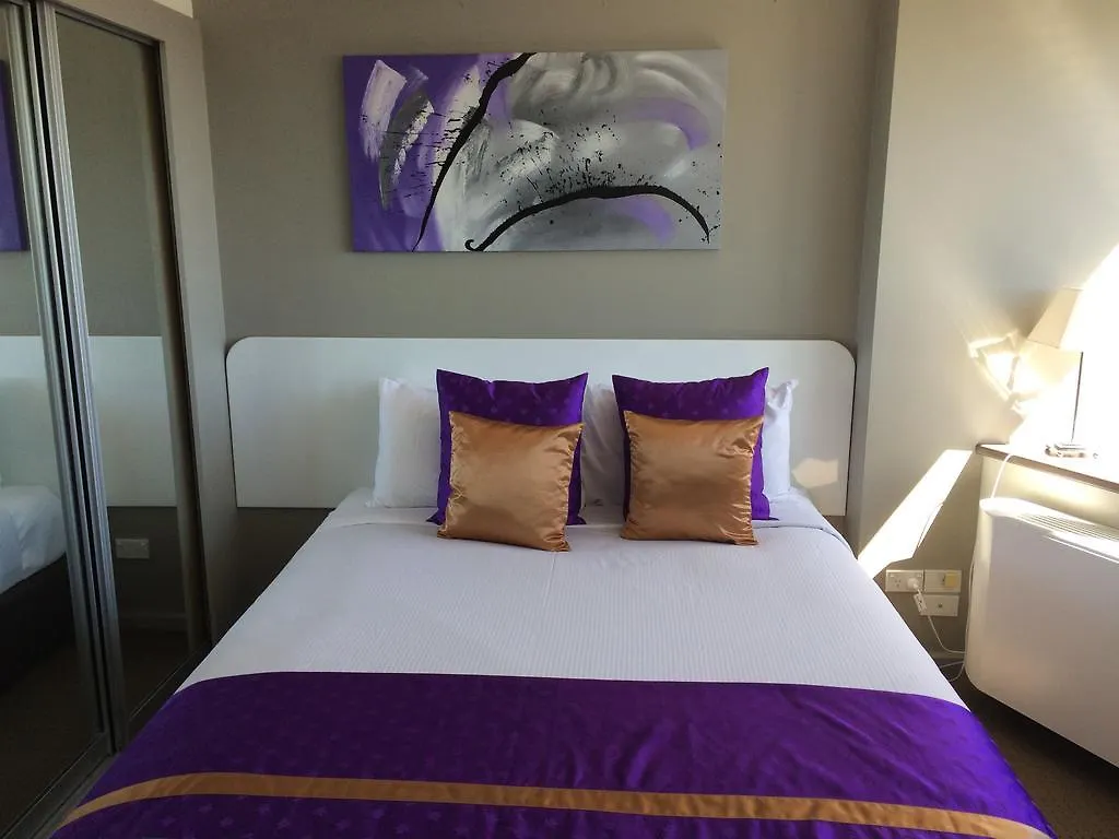 ****  Park Regis North Quay Aparthotel Brisbane Australia
